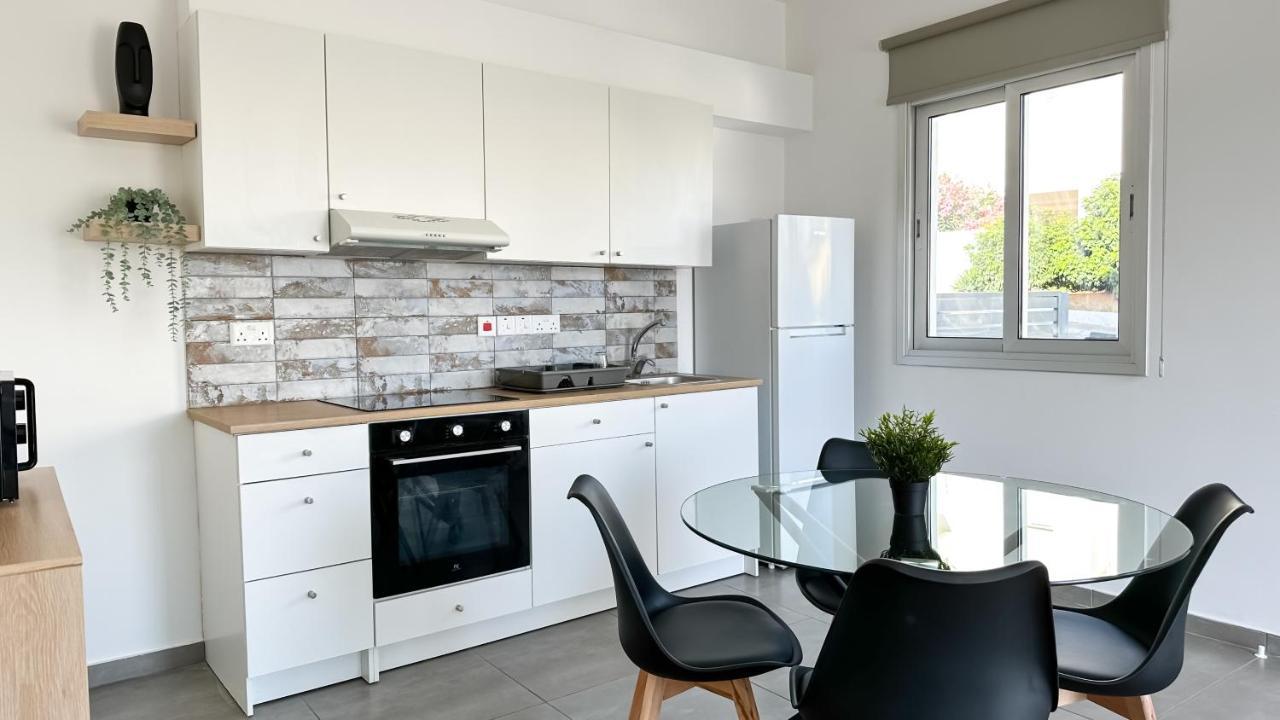 Vacation Mode Apartment ไอยานาปา ภายนอก รูปภาพ