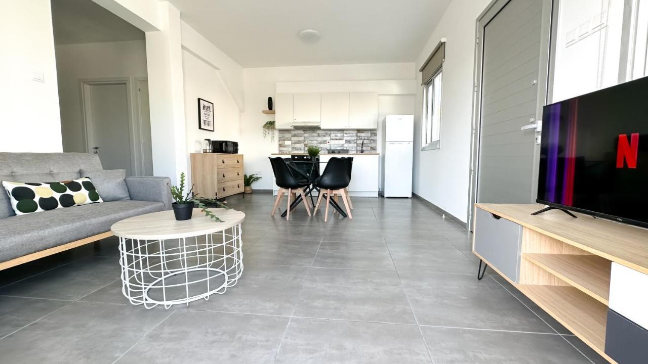 Vacation Mode Apartment ไอยานาปา ภายนอก รูปภาพ